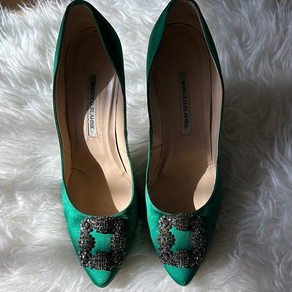 Manolo Blahnik Hangisi Green Satin Pumps